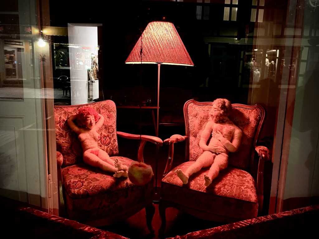 Kunstschaufenster saw